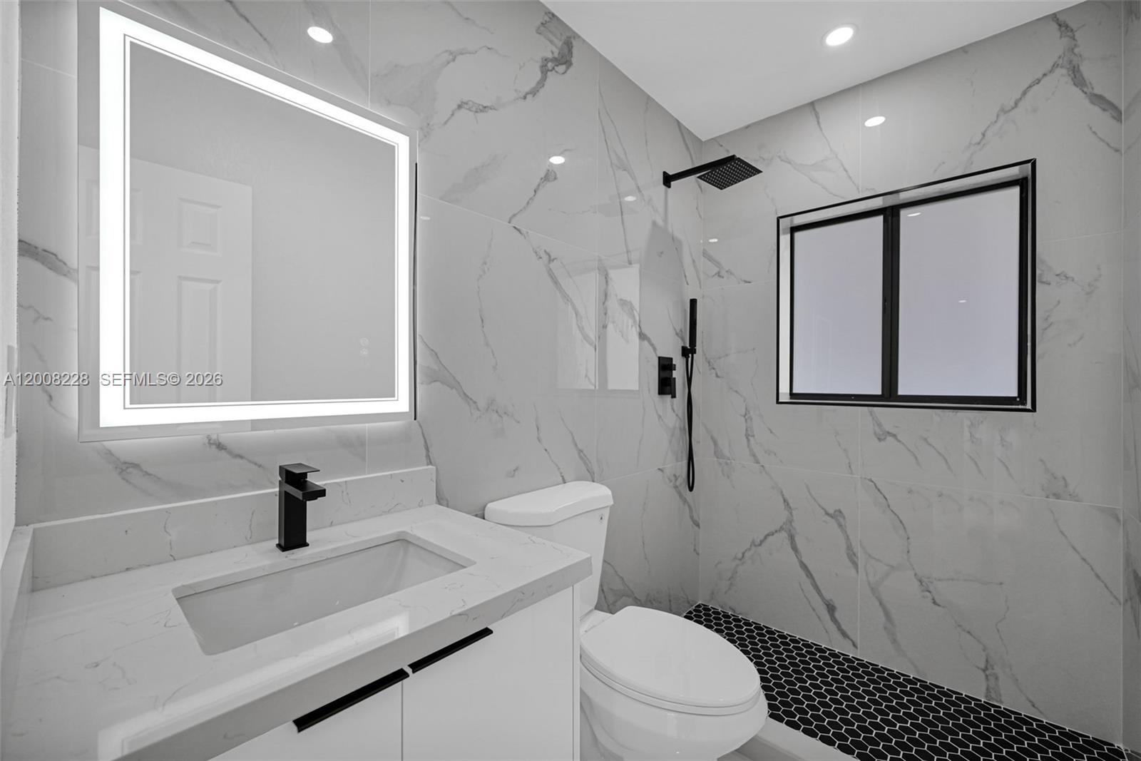REALSITE ESTATES SEC 1 - Residential