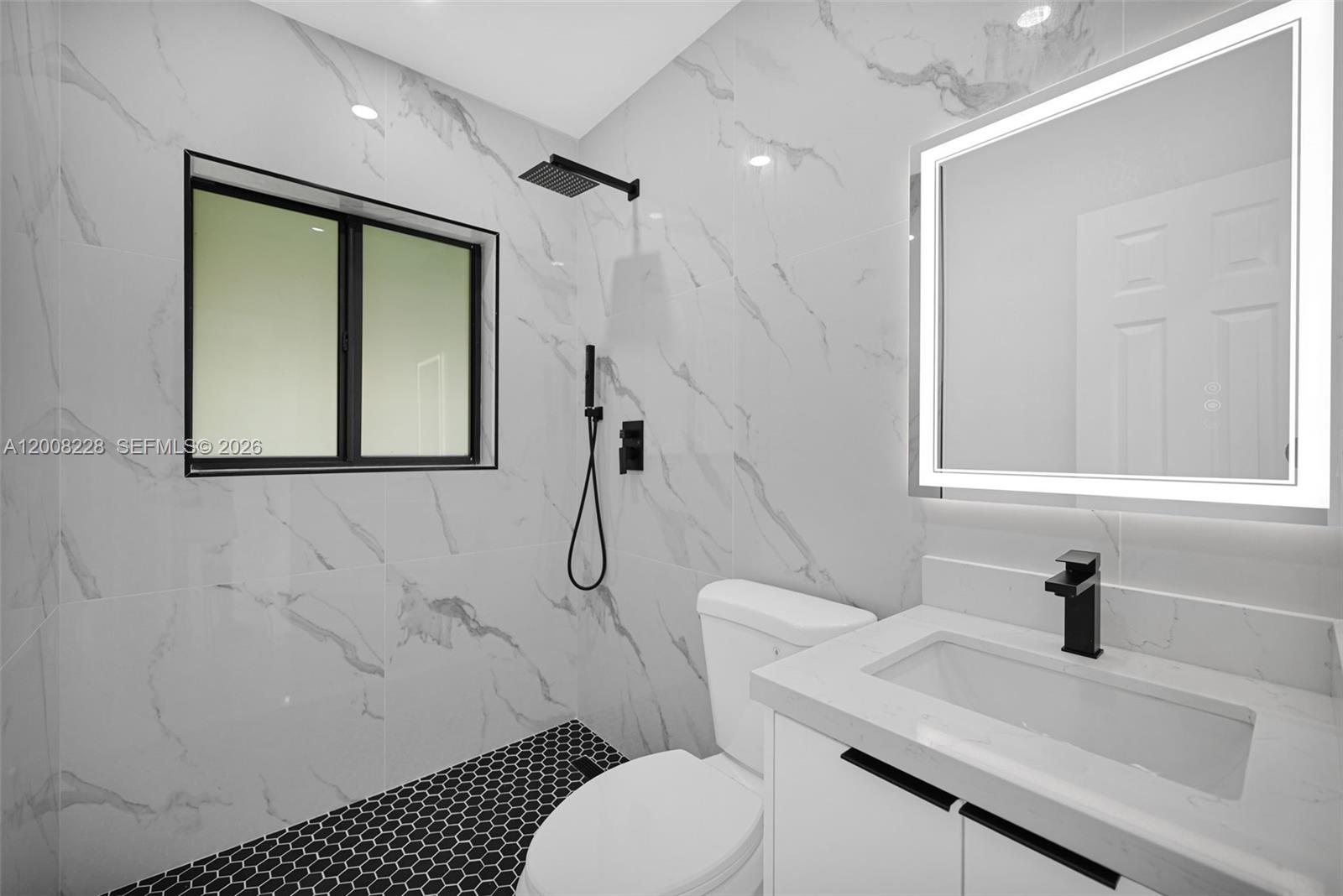 REALSITE ESTATES SEC 1 - Residential