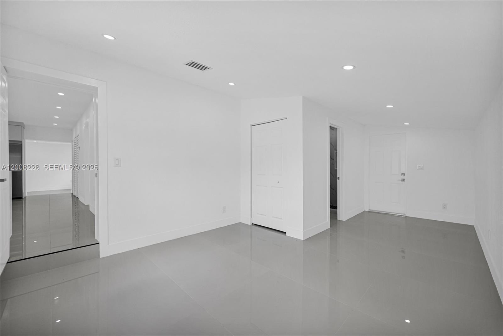 REALSITE ESTATES SEC 1 - Residential