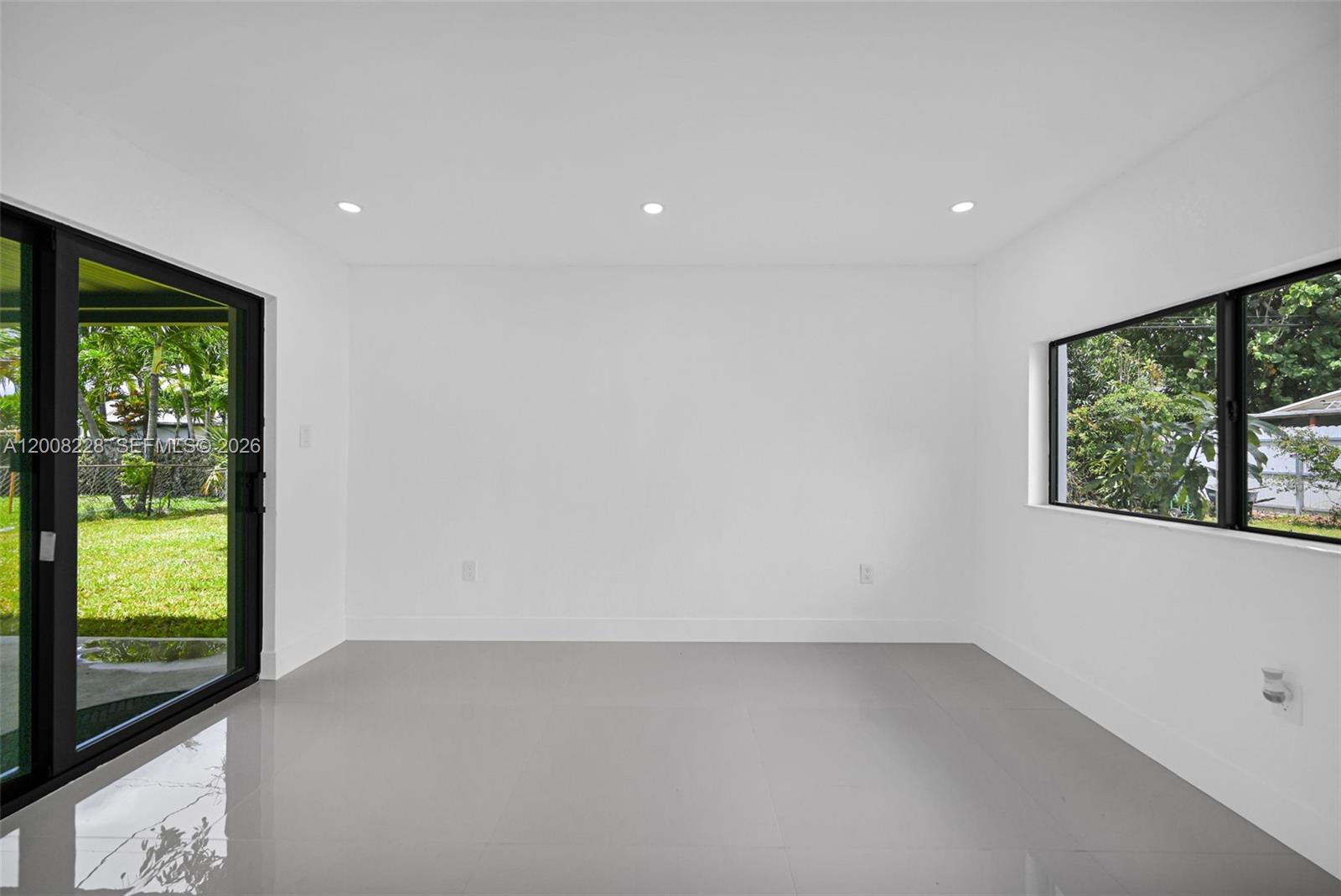 REALSITE ESTATES SEC 1 - Residential