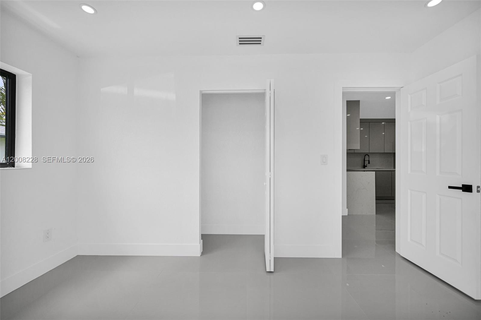 REALSITE ESTATES SEC 1 - Residential