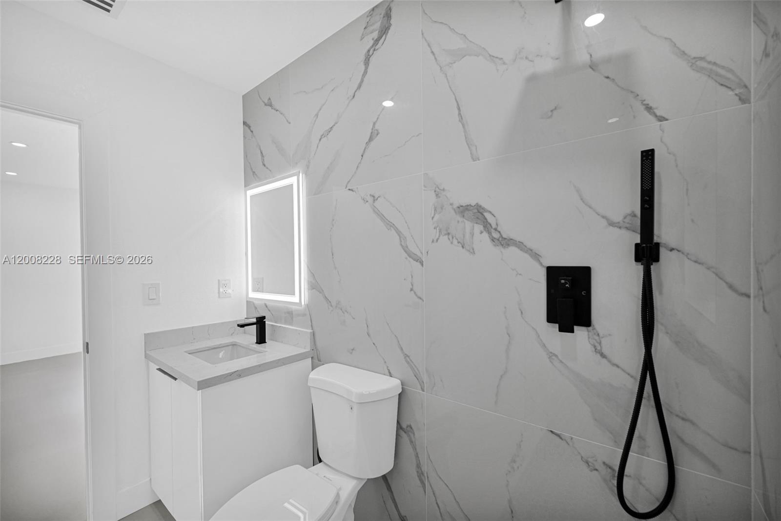 REALSITE ESTATES SEC 1 - Residential