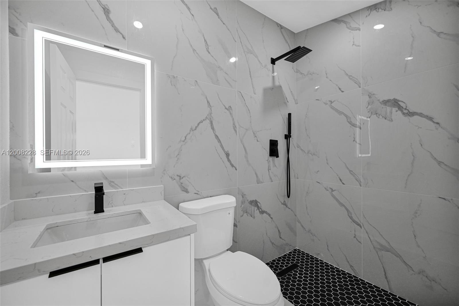 REALSITE ESTATES SEC 1 - Residential