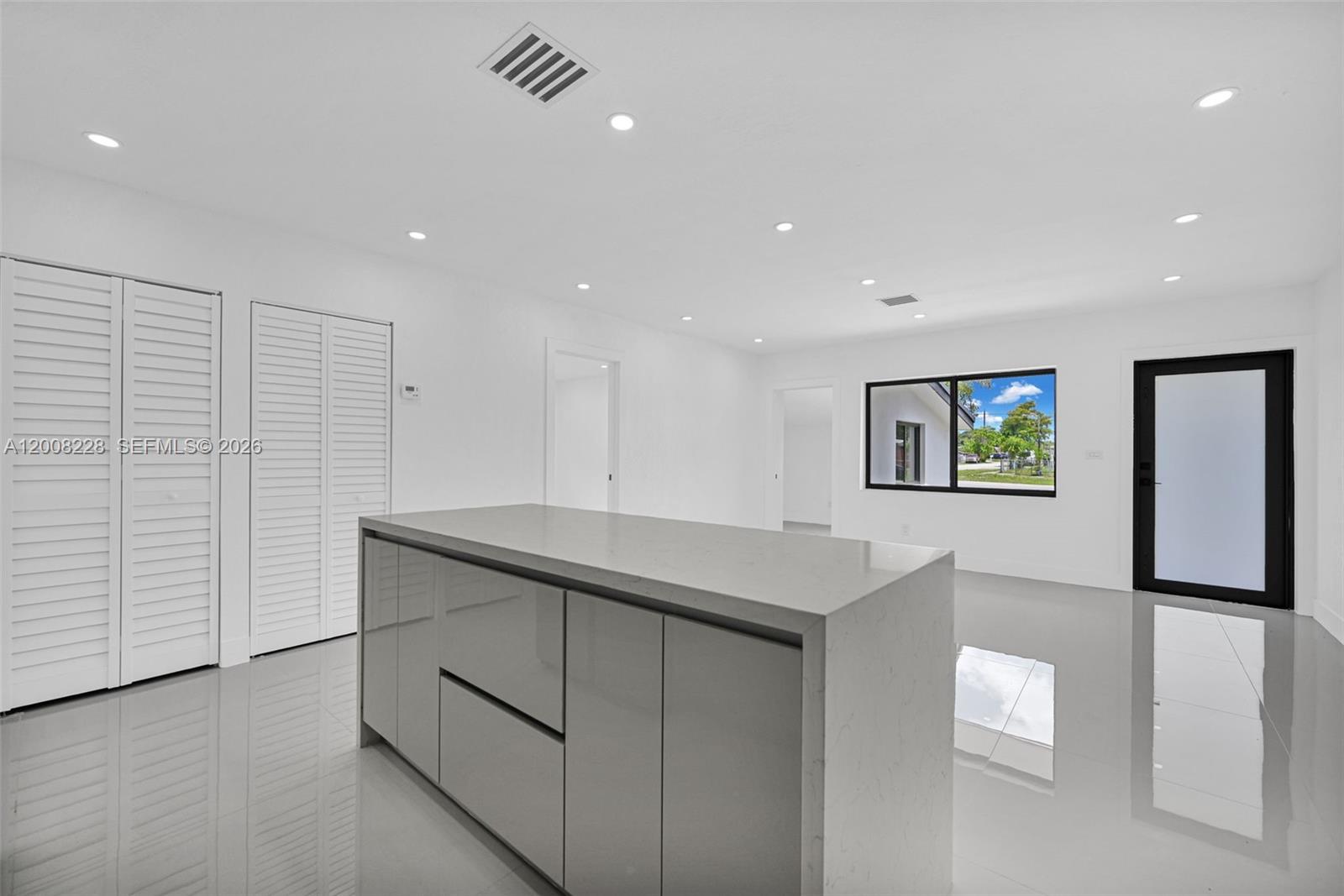 REALSITE ESTATES SEC 1 - Residential