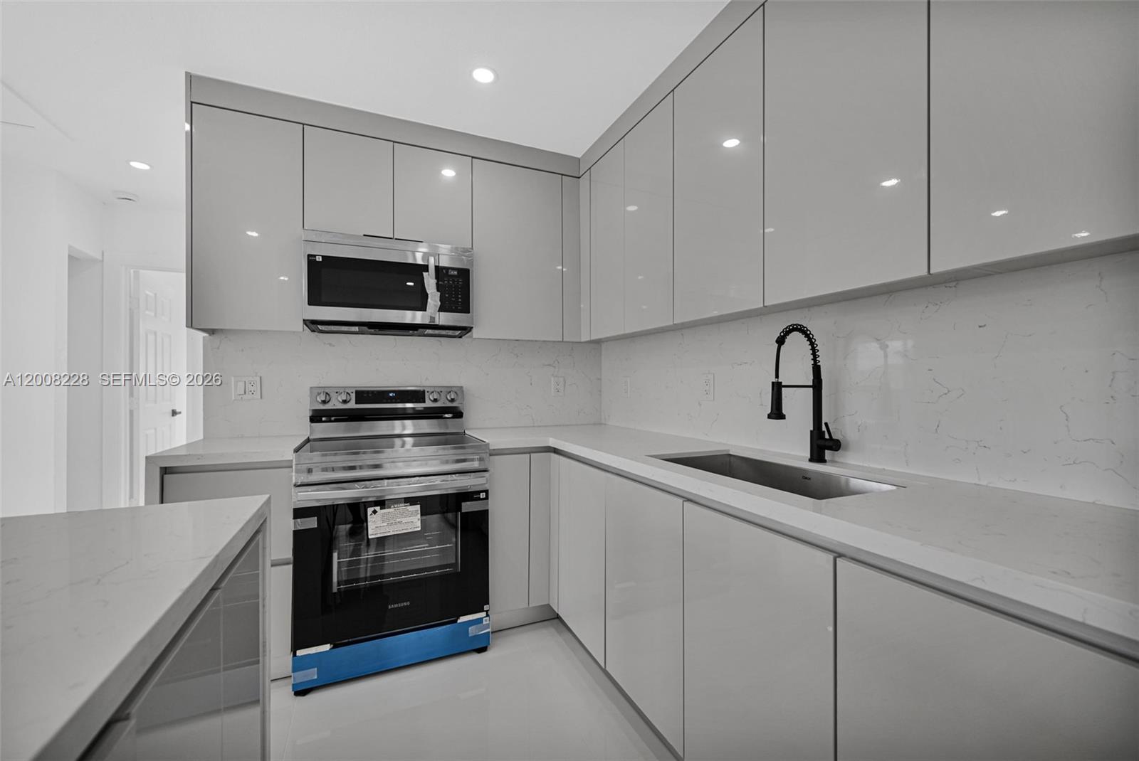 REALSITE ESTATES SEC 1 - Residential