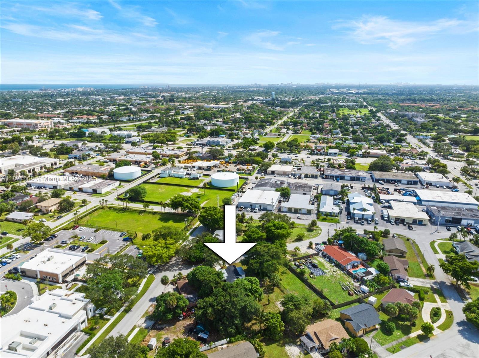 GOLDEN HOMESITES - Residential
