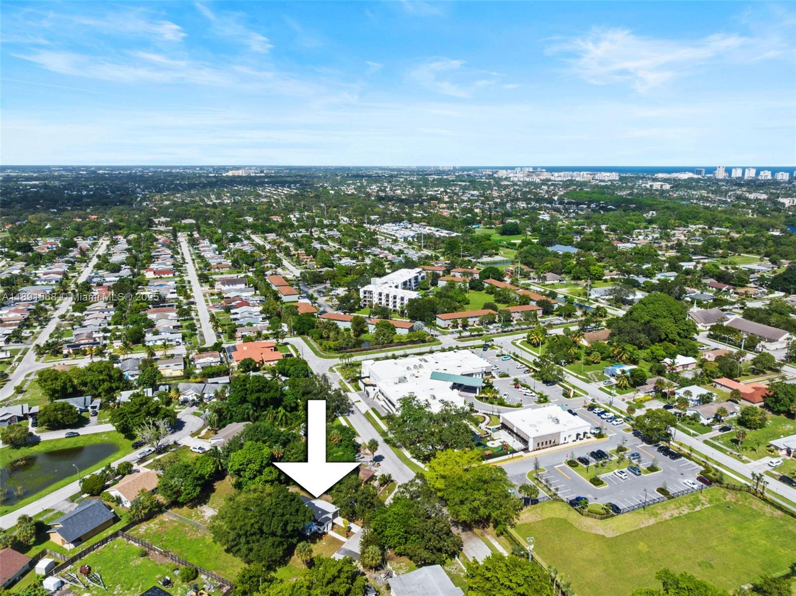 GOLDEN HOMESITES - Residential