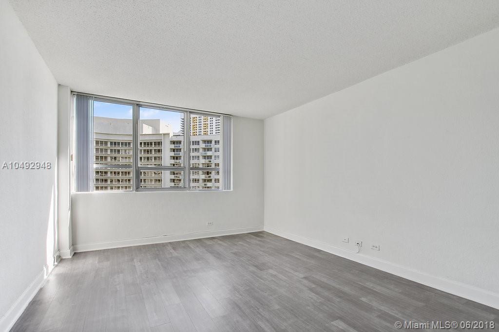 Flamingo South Beach - Residential Lease