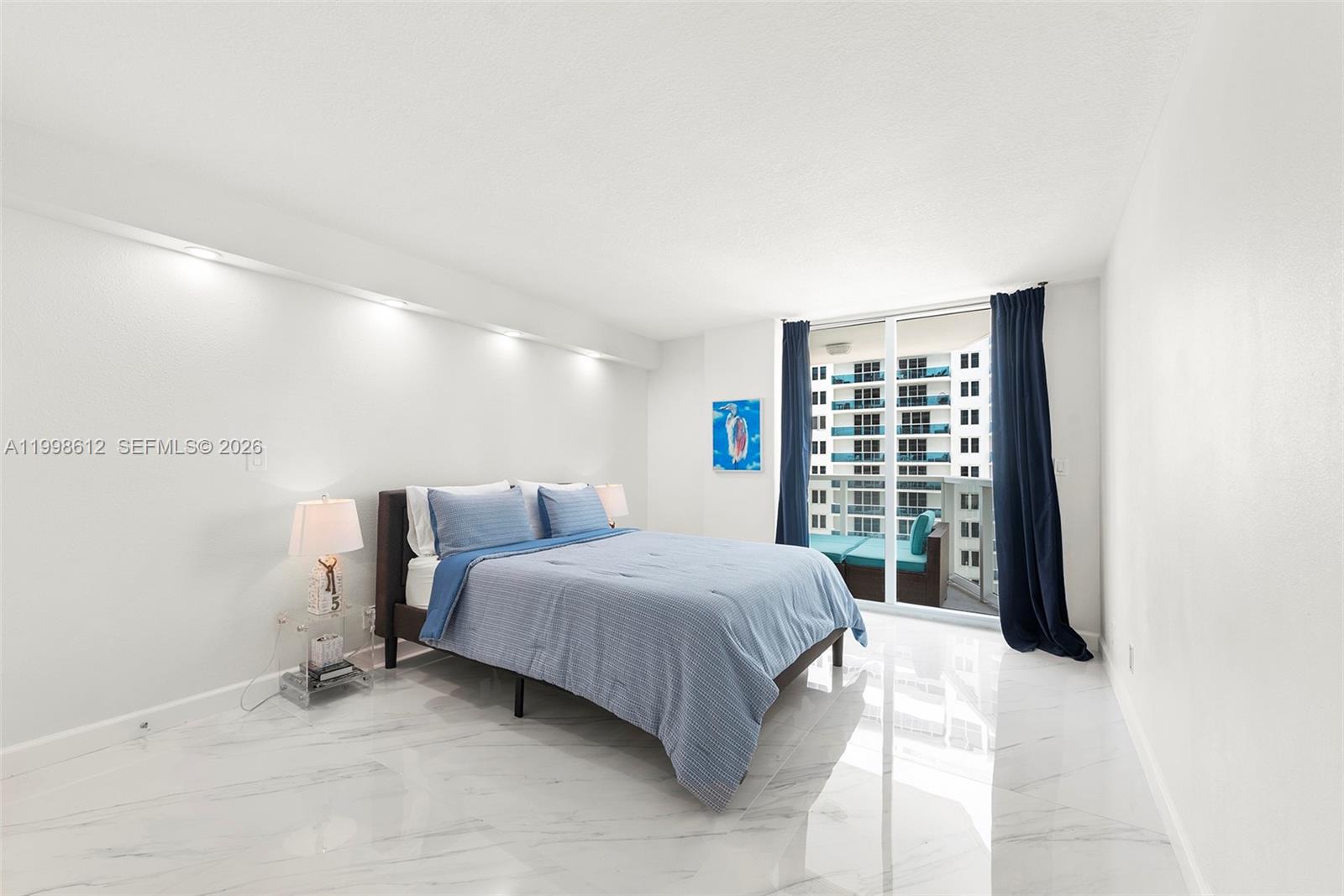 THE RIVIERA CONDO - Residential Lease