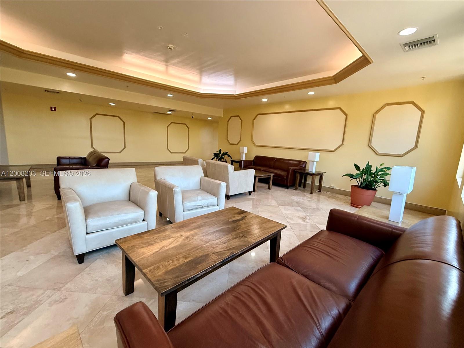 CORAL PLAZA OF MIAMI COND - Residential