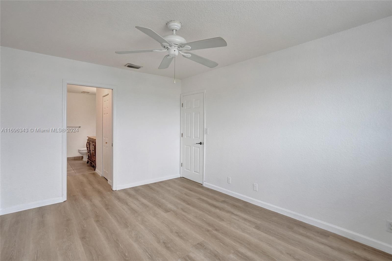 RIVER MANOR CONDO - Residential Lease