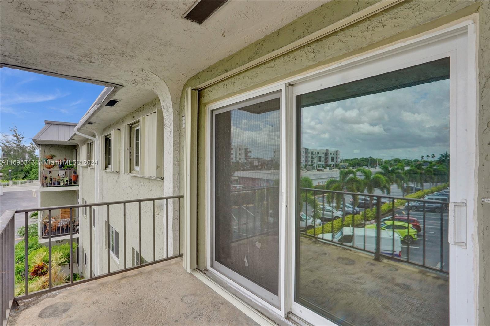RIVER MANOR CONDO - Residential Lease