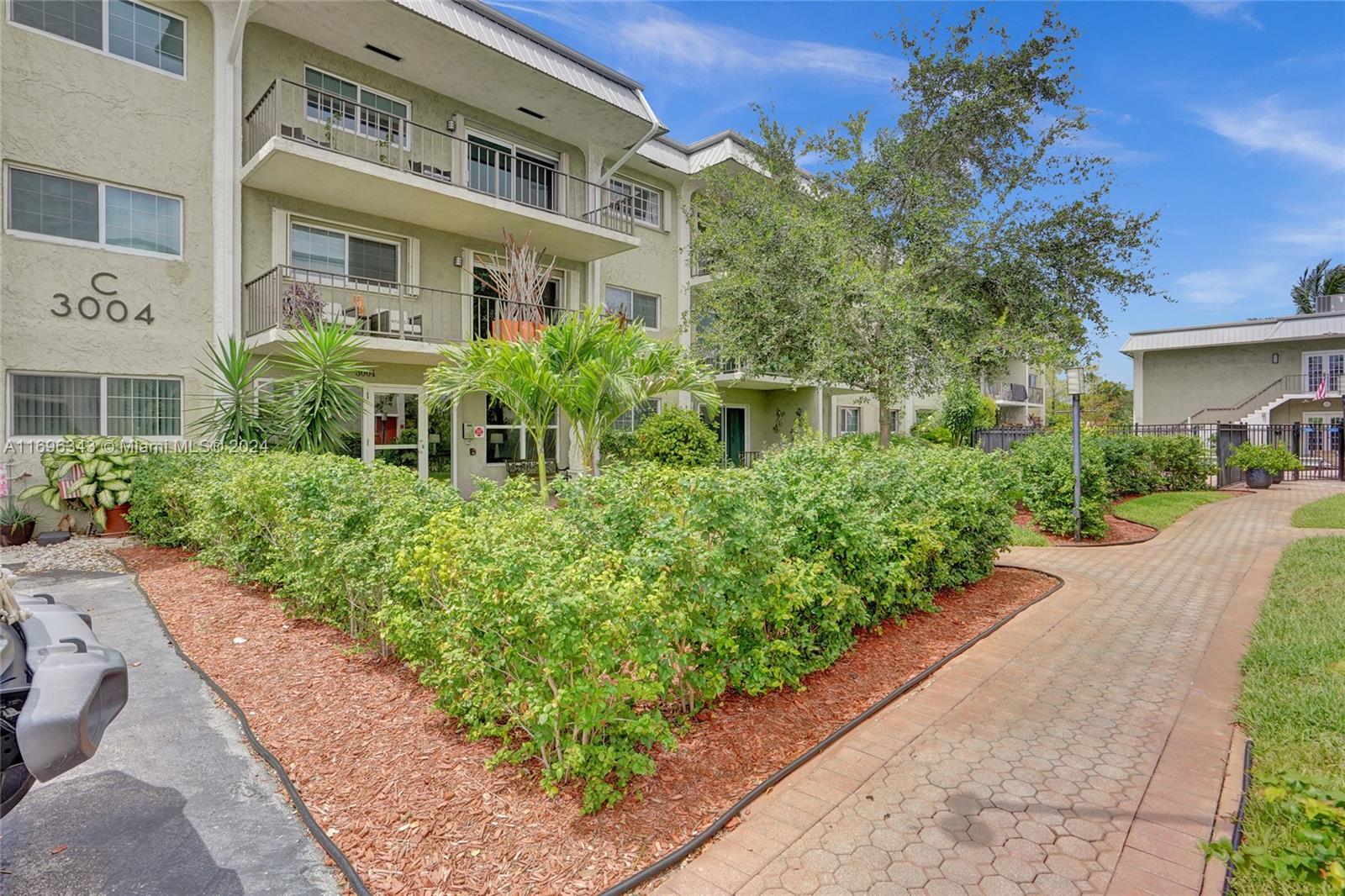 RIVER MANOR CONDO - Residential Lease