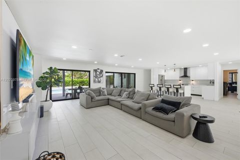 Tiny photo for 9935 Ramblewood Dr #9935, Coral Springs, FL 33071 (MLS # A12025978)