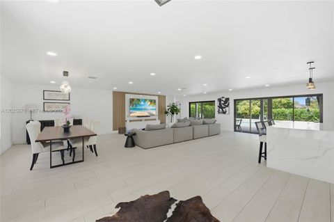 Tiny photo for 9935 Ramblewood Dr #9935, Coral Springs, FL 33071 (MLS # A12025978)