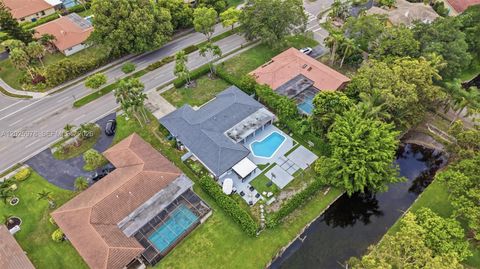 Tiny photo for 9935 Ramblewood Dr #9935, Coral Springs, FL 33071 (MLS # A12025978)