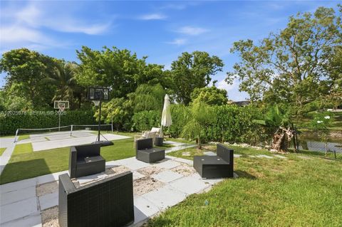 Tiny photo for 9935 Ramblewood Dr #9935, Coral Springs, FL 33071 (MLS # A12025978)