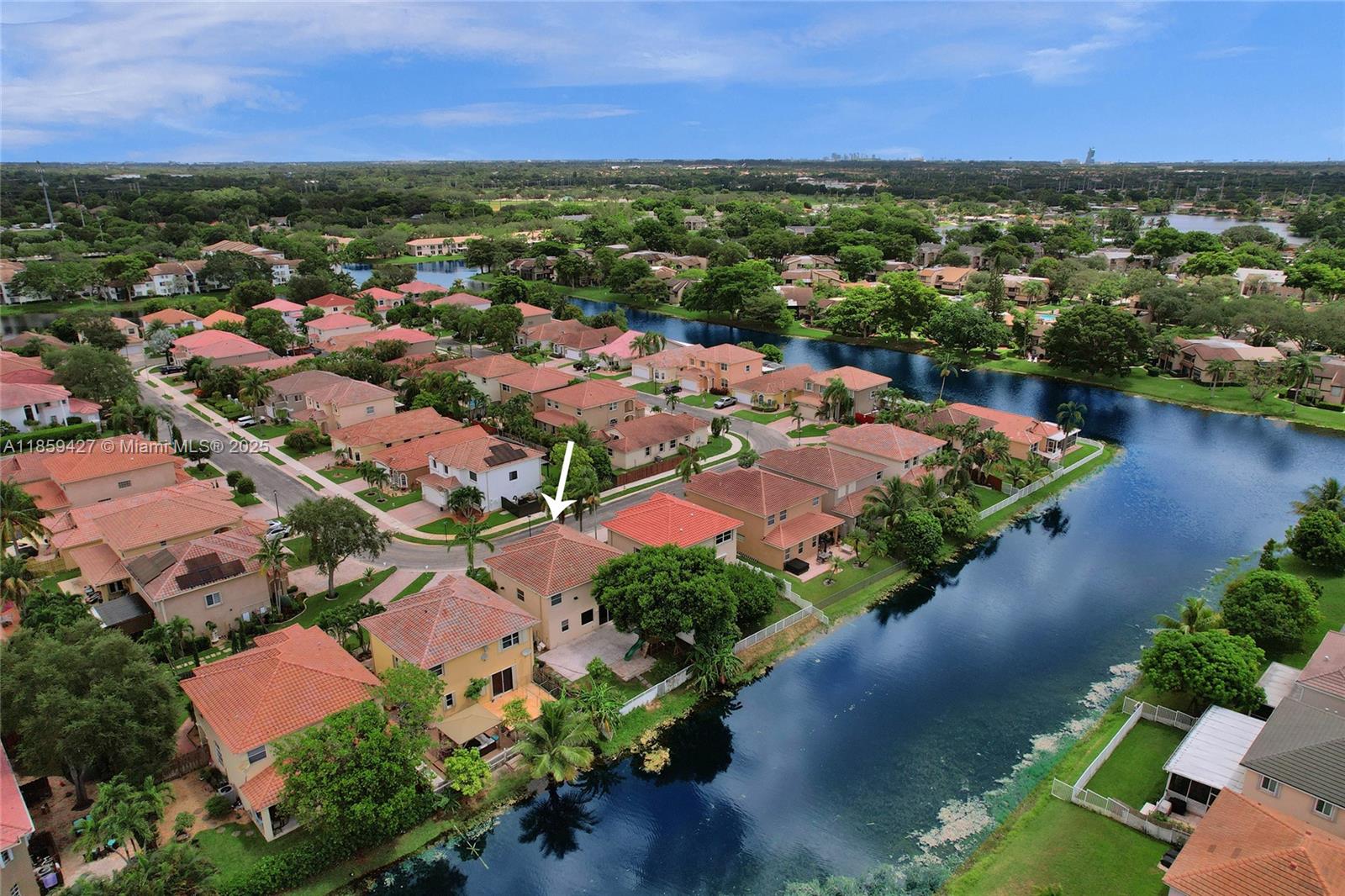 LAKES AT PEMBROKE - Residential
