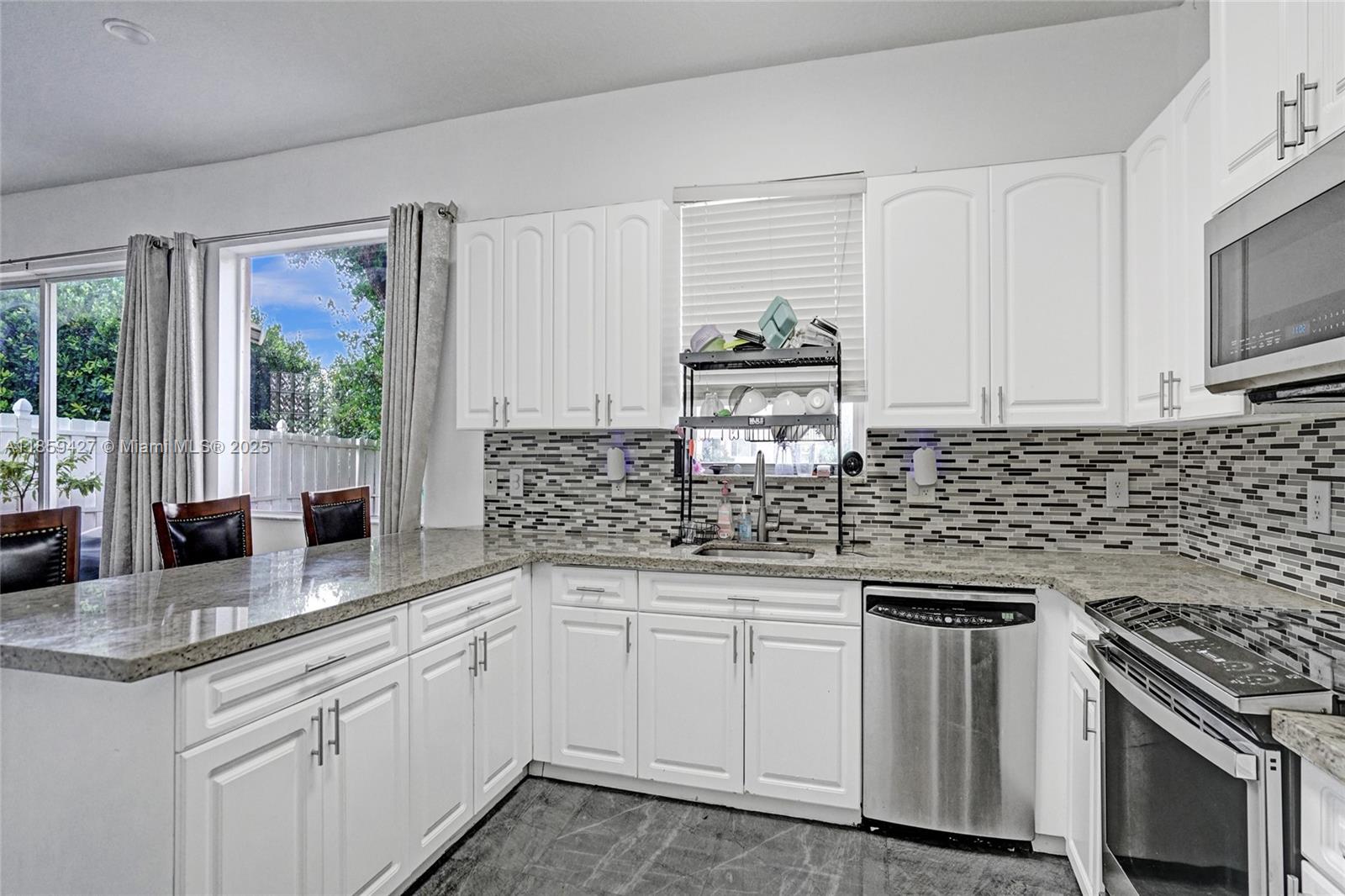 LAKES AT PEMBROKE - Residential