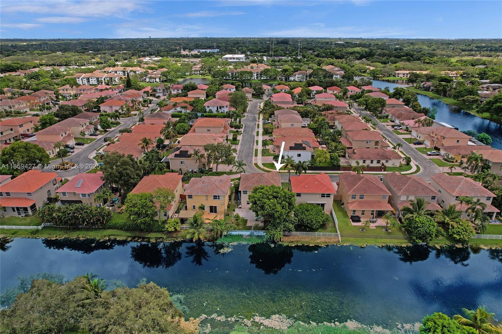 LAKES AT PEMBROKE - Residential