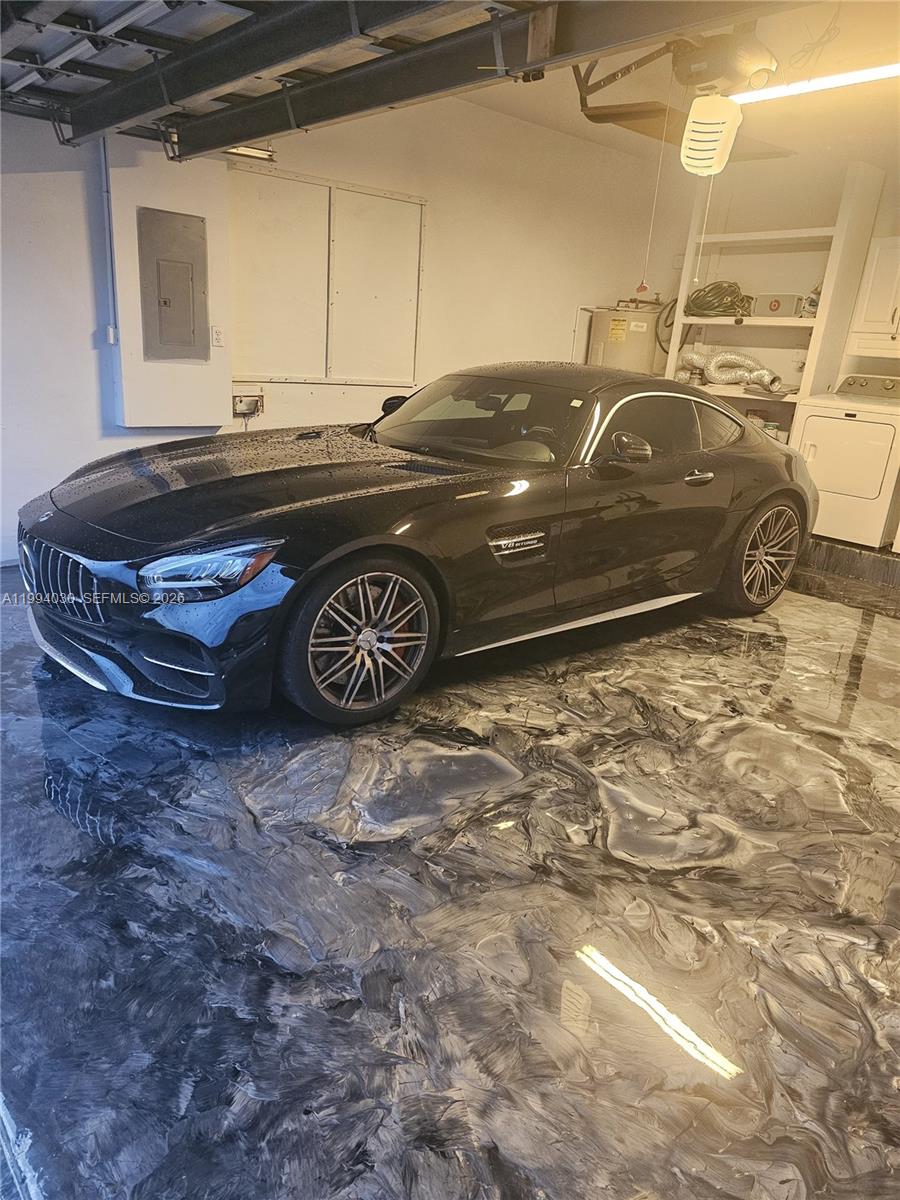 MIRENS PLACE - Residential Lease