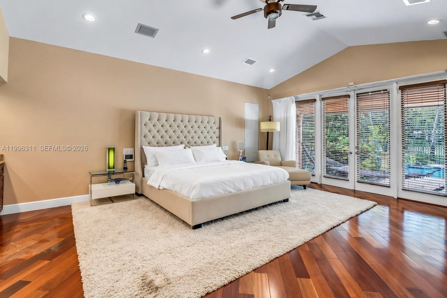 WHISPERING WOODS - Residential