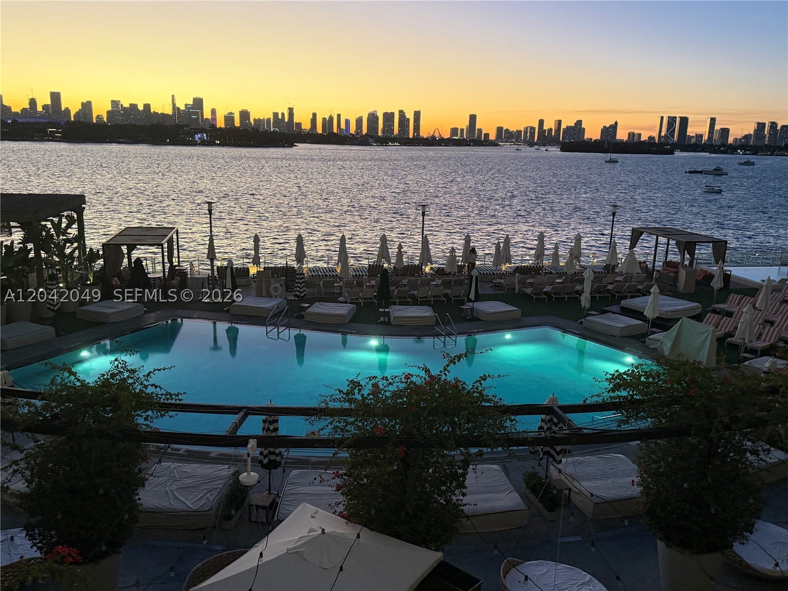 1100 West Ave 1007