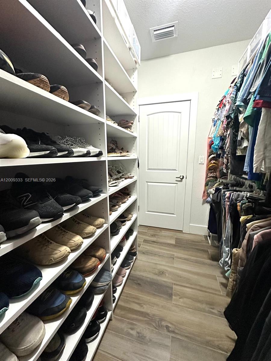 ROLAND HEIGHTS - Residential