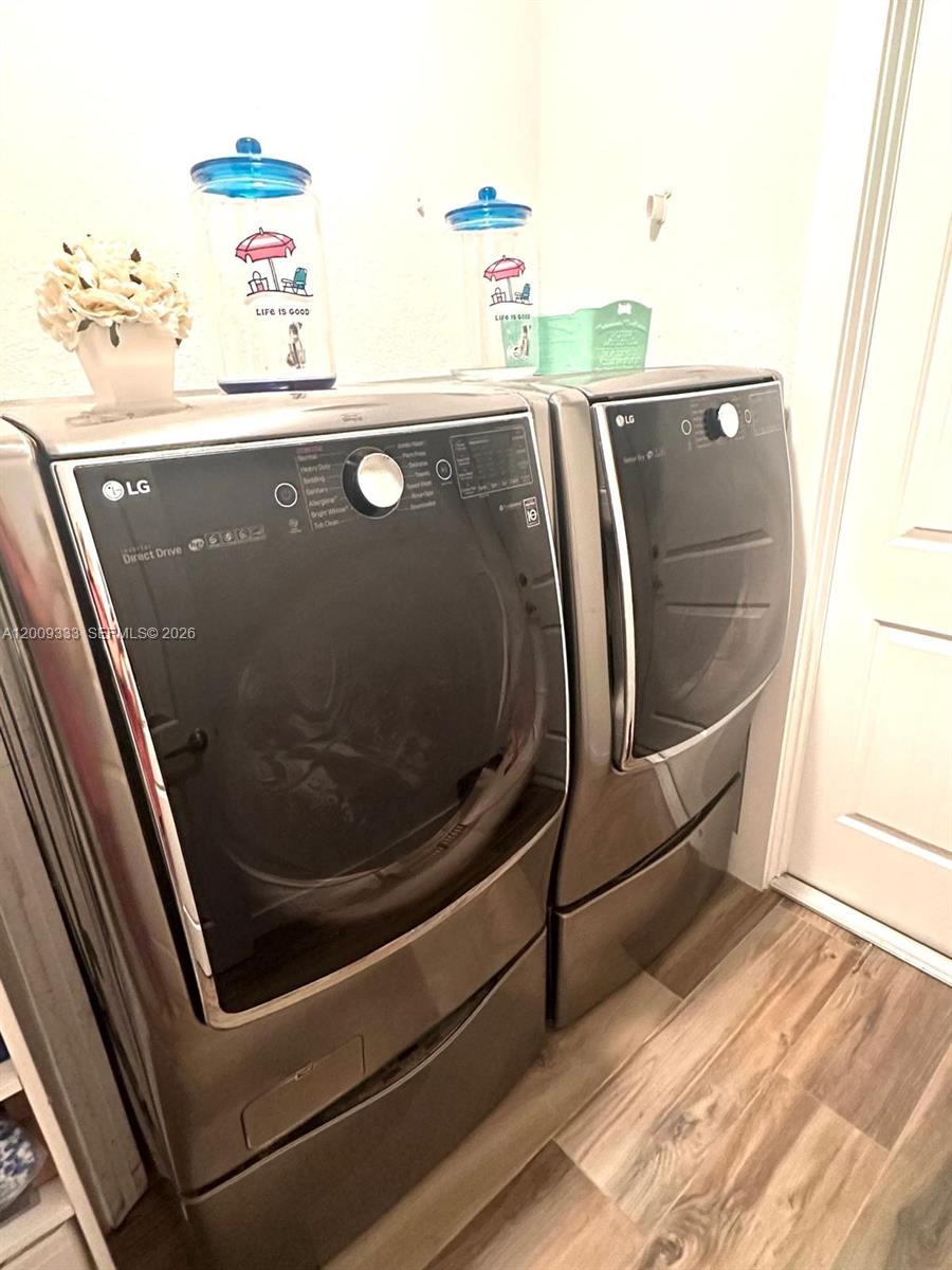 ROLAND HEIGHTS - Residential