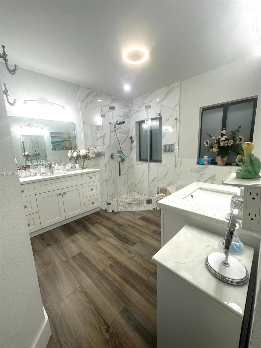 ROLAND HEIGHTS - Residential