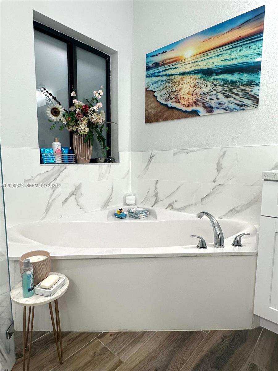 ROLAND HEIGHTS - Residential