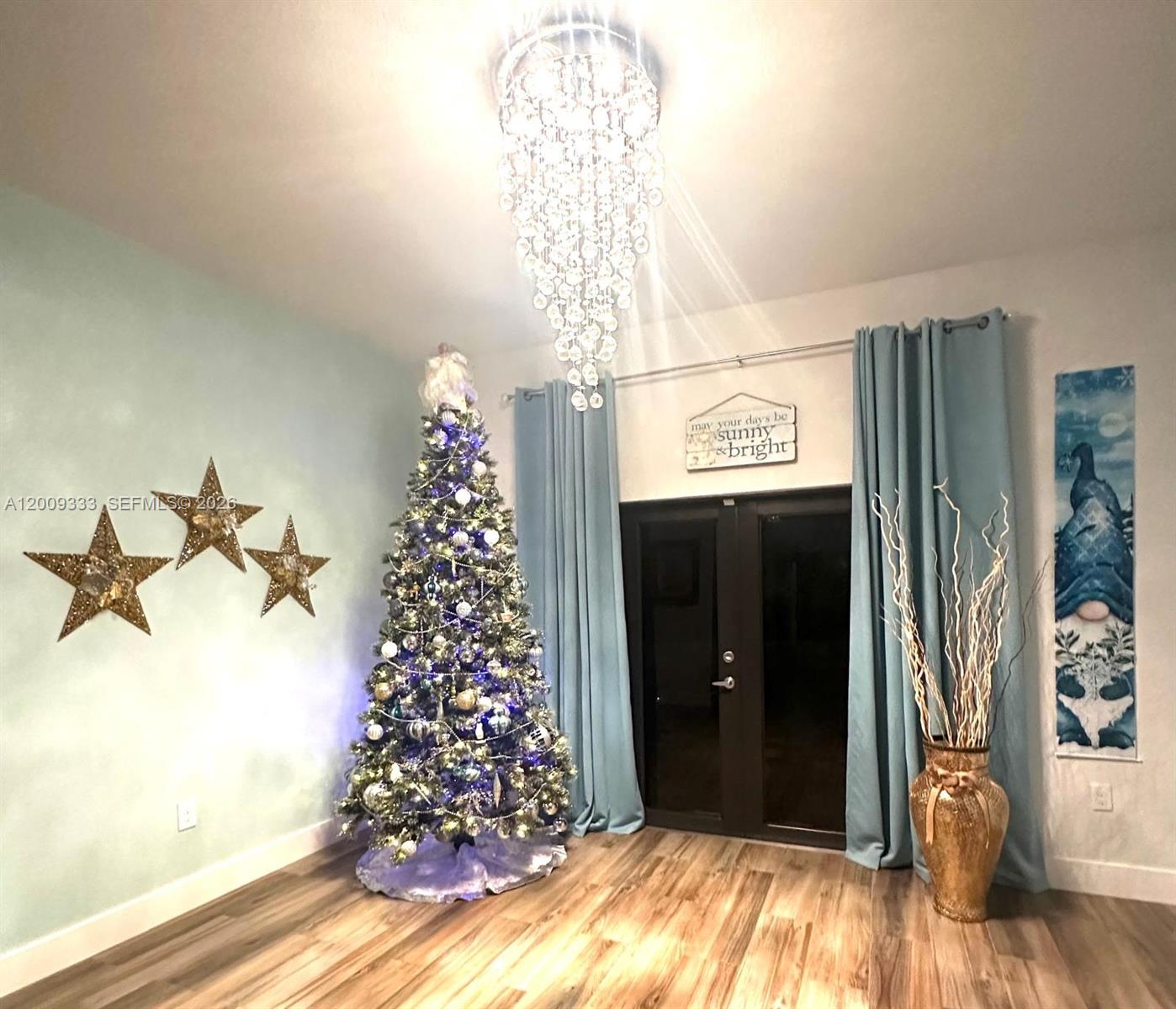 ROLAND HEIGHTS - Residential