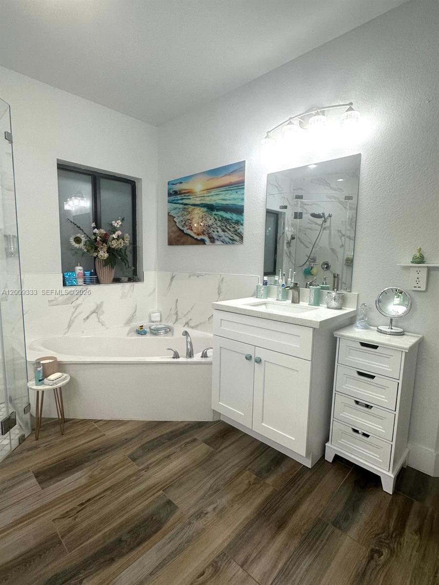 ROLAND HEIGHTS - Residential