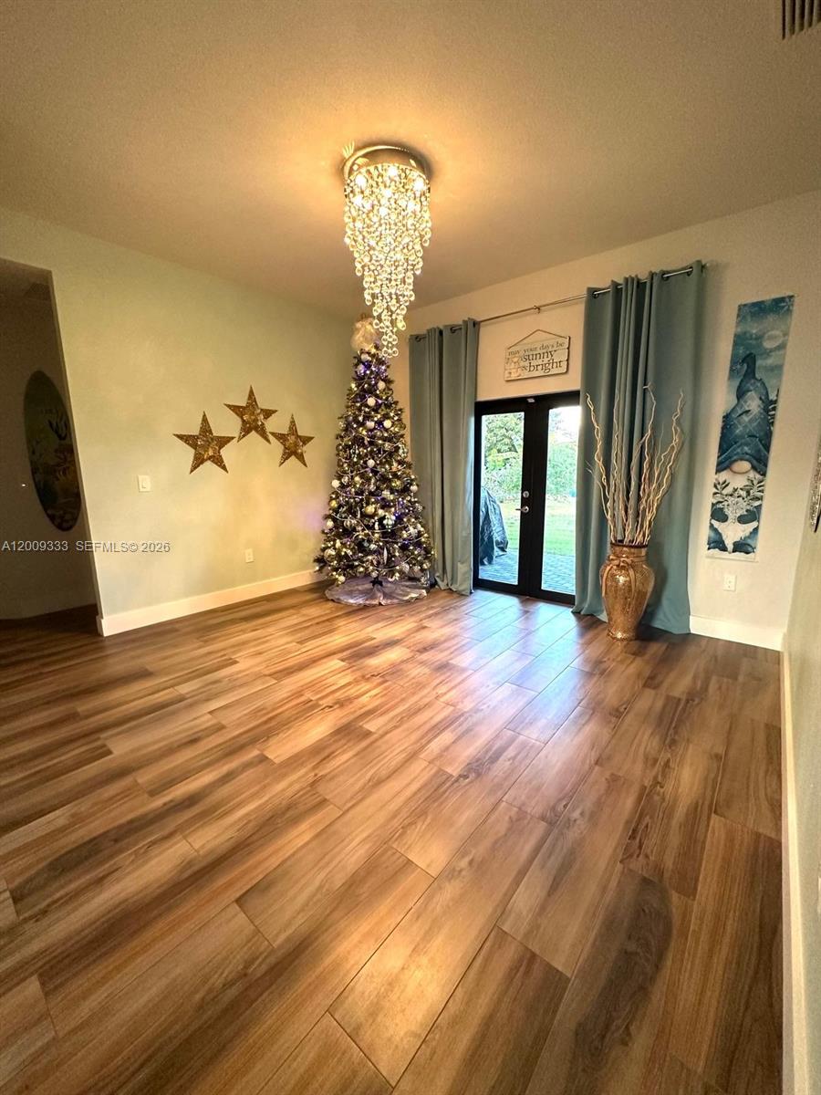 ROLAND HEIGHTS - Residential