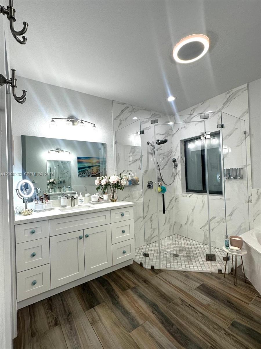 ROLAND HEIGHTS - Residential