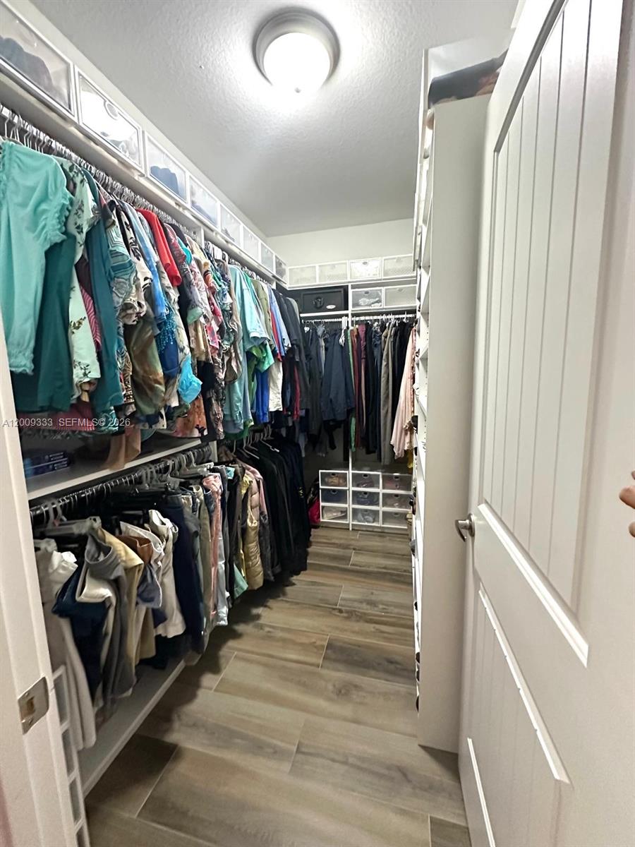 ROLAND HEIGHTS - Residential