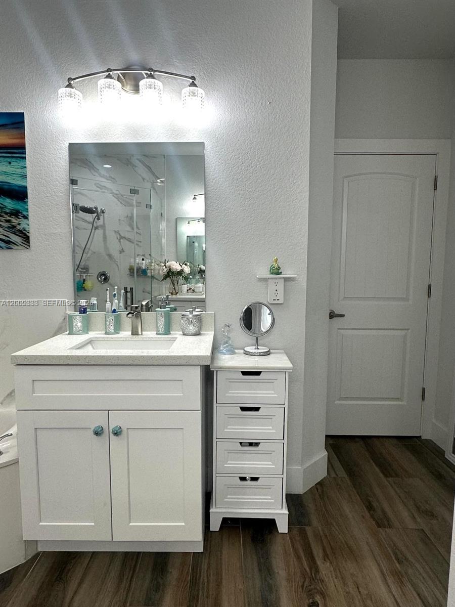 ROLAND HEIGHTS - Residential