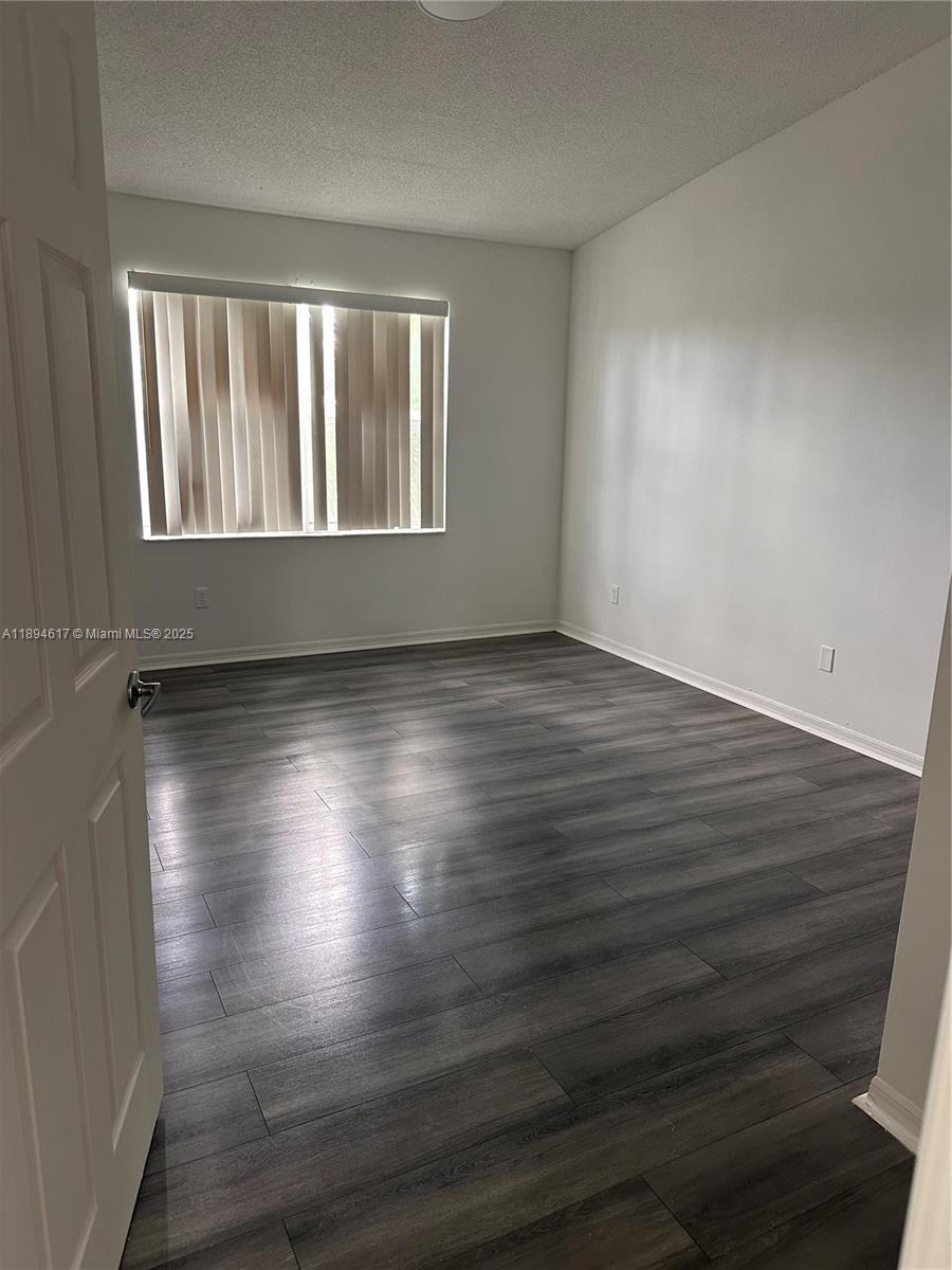 LA VIA CONDO - Residential Lease