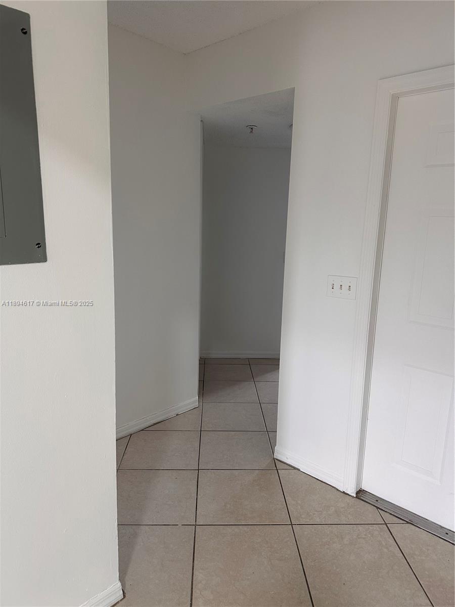 LA VIA CONDO - Residential Lease