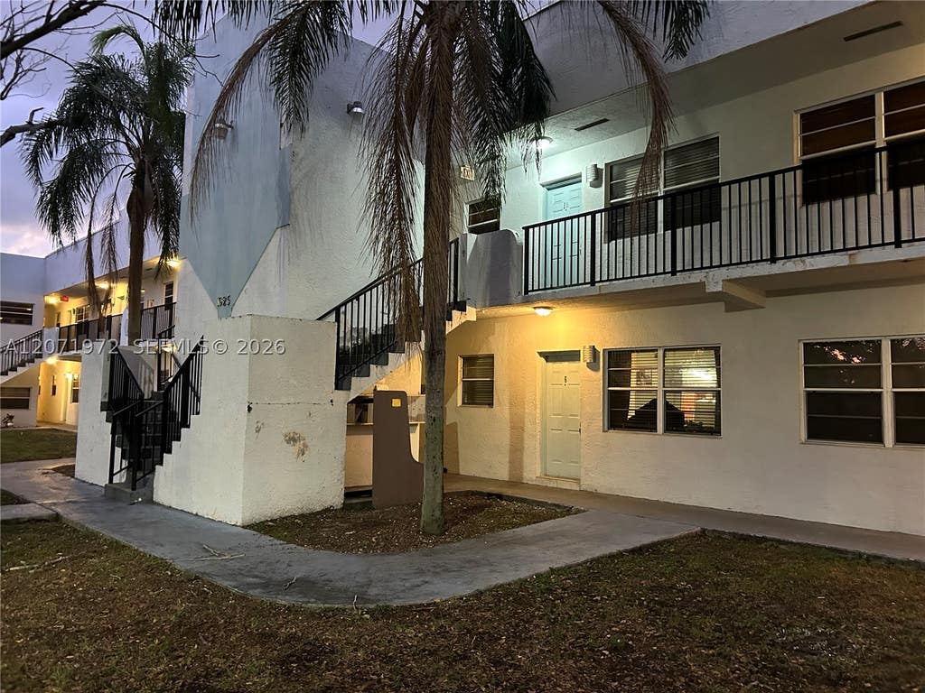 Photo of 1925 Madison St #14, Hollywood, FL 33020 (MLS # A12071972)