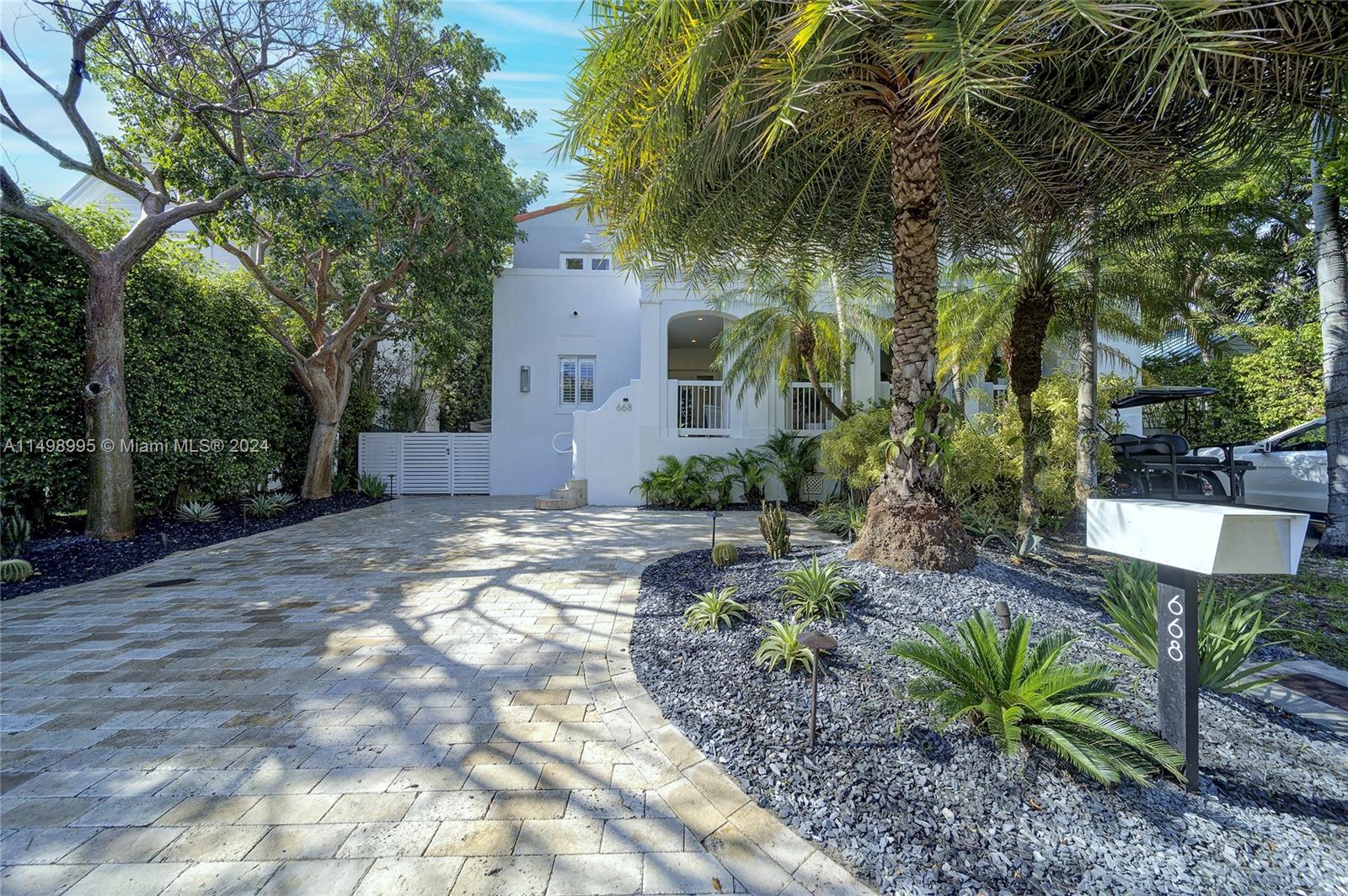 BISCAYNE KEY ESTATES - Residential