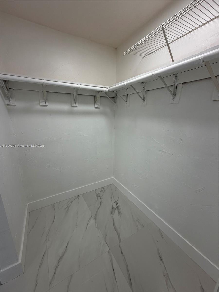 FLORAL PK 1ST AMD - Residential Income