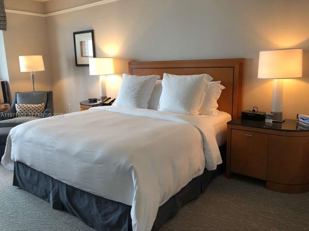 1435 Brickell Ave 3505