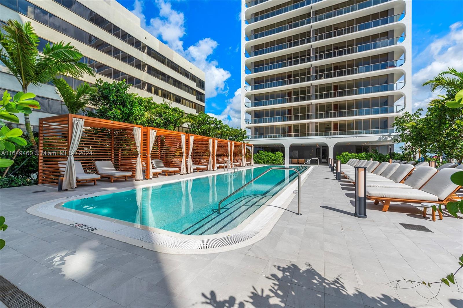 RHODES AMD NEW BISC - Residential Lease