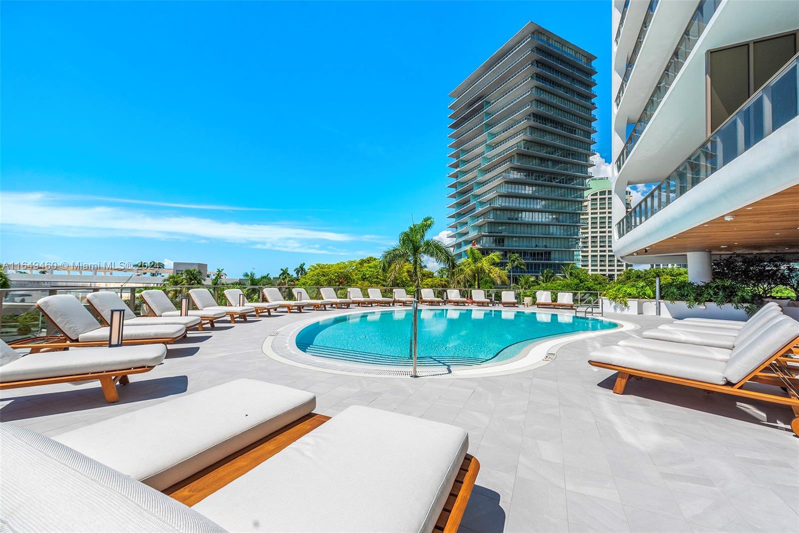 RHODES AMD NEW BISC - Residential Lease