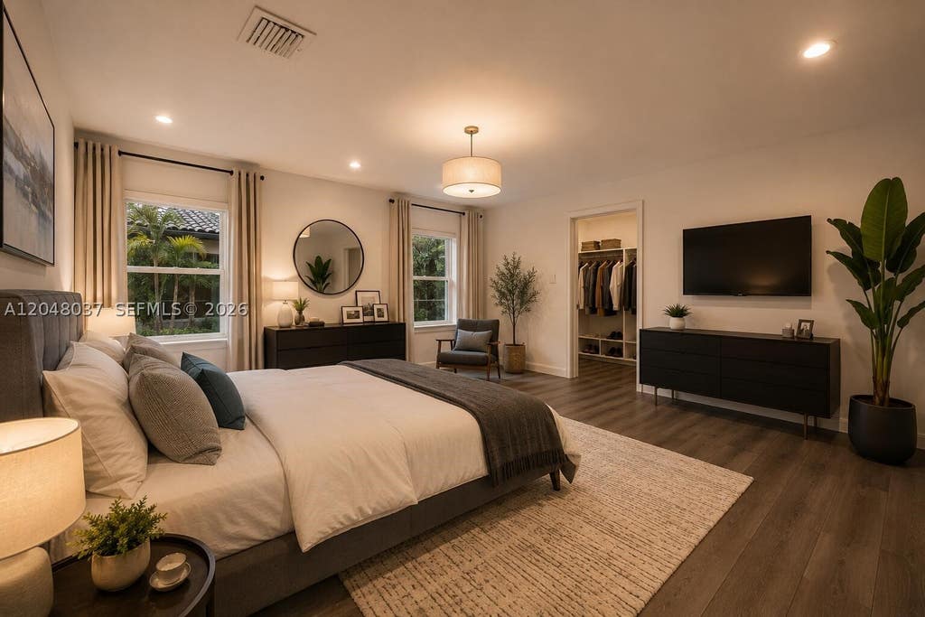 Photo of 4740 N 31st Ct, Hollywood, FL 33021 (MLS # A12048037)