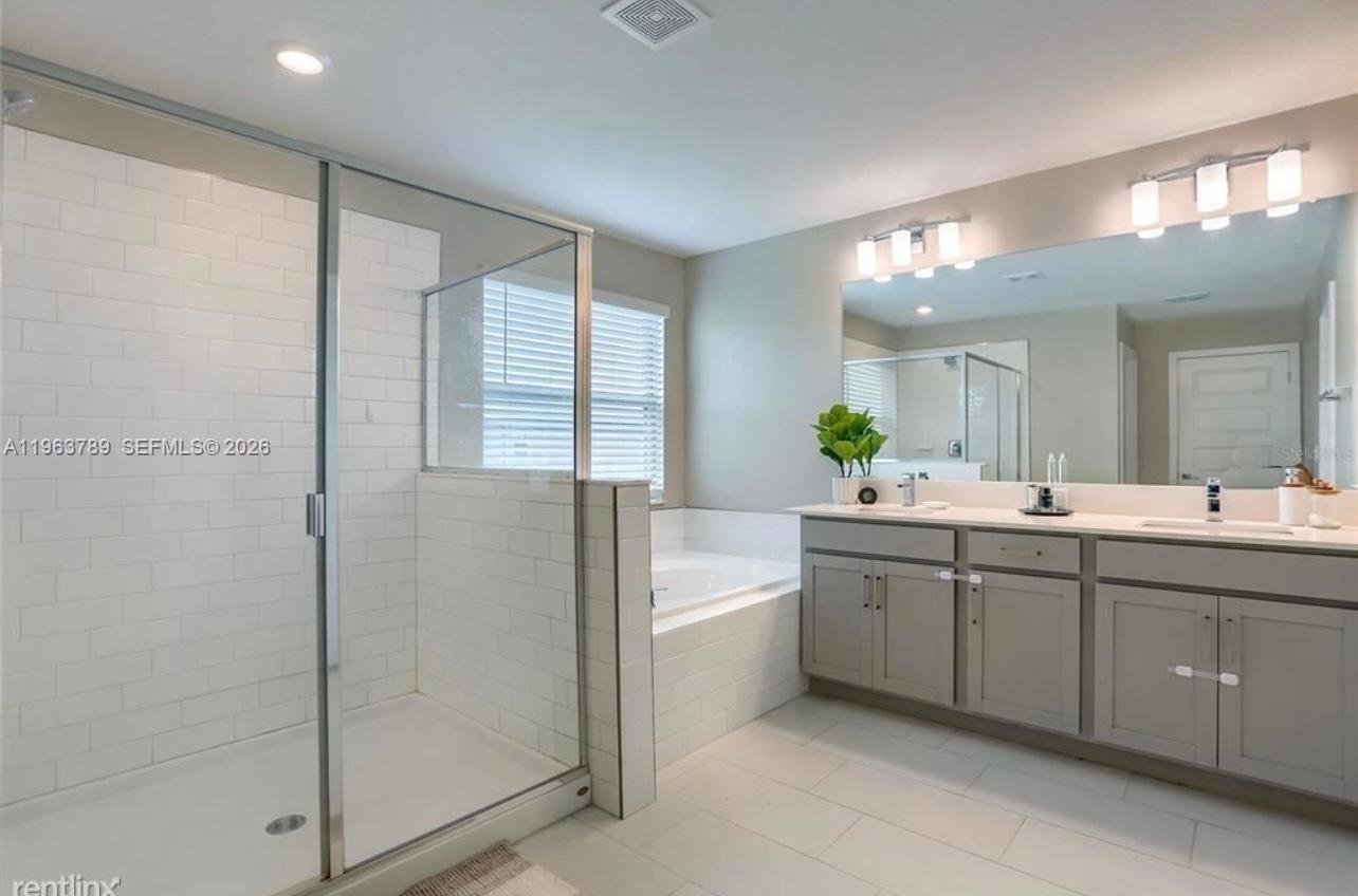 CONNERTON VILLAGE - Residential