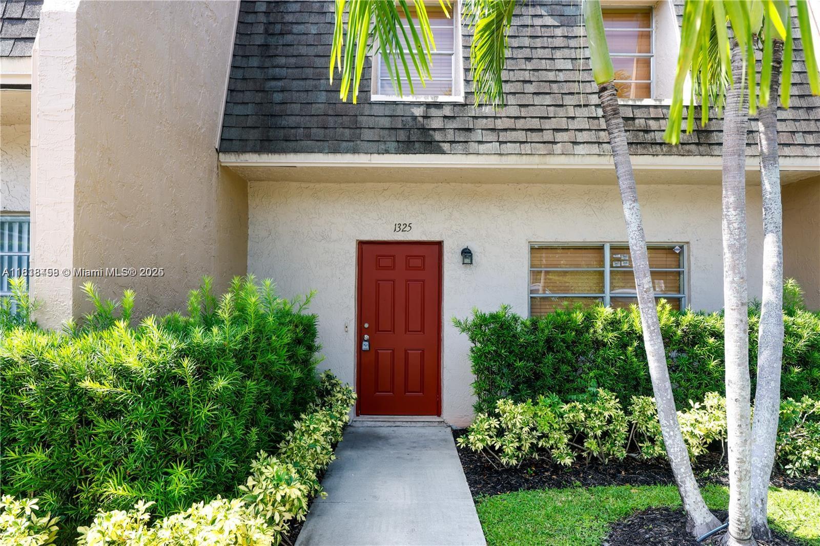 1325 Partridge Close, Pompano Beach, Broward County, Florida - 3 Bedrooms  
3 Bathrooms - 
