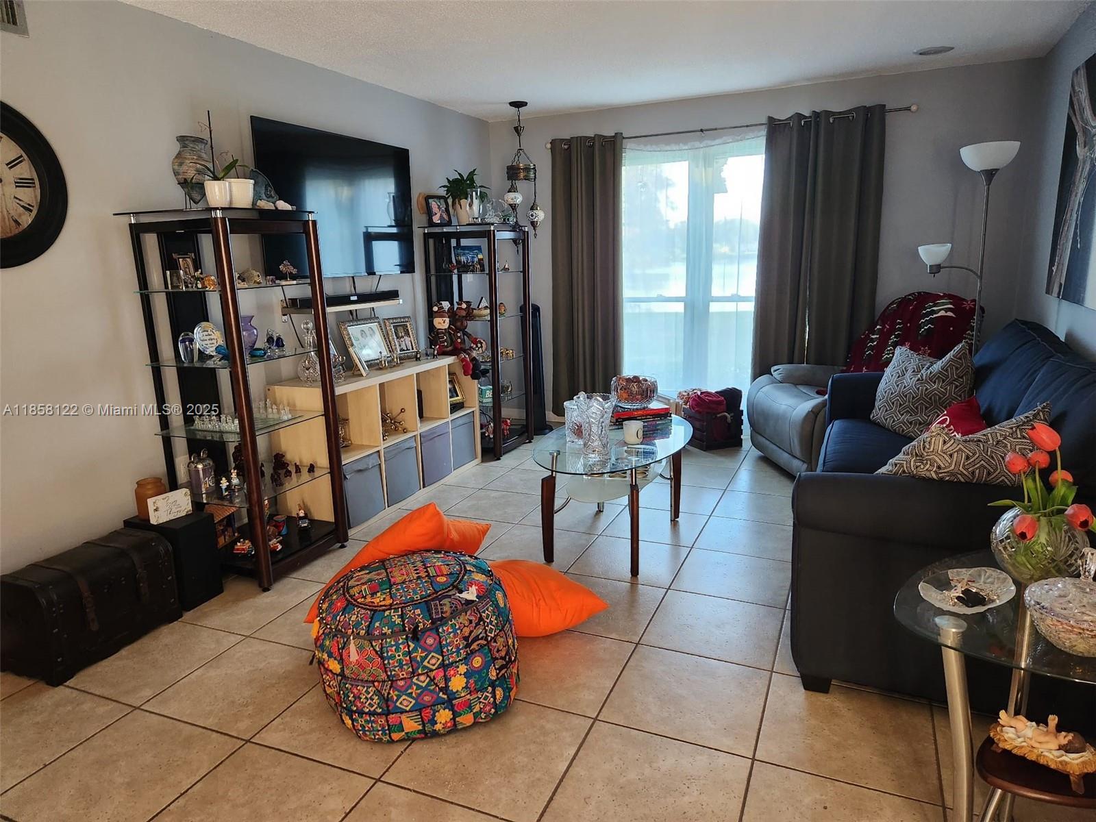 1935 Conway Rd G3