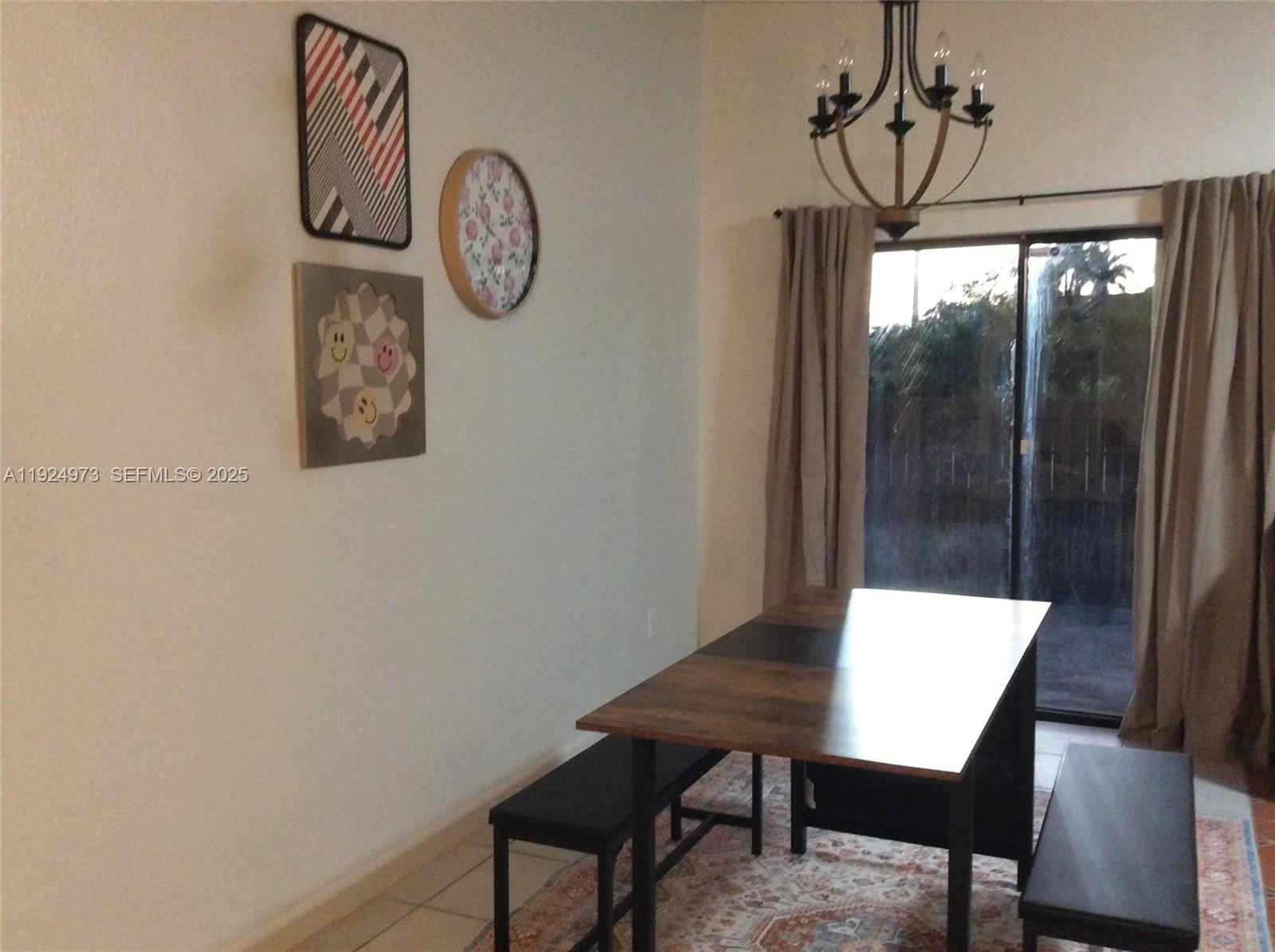 WATERSIDE TOWNHOMES SEC 1 - Residential